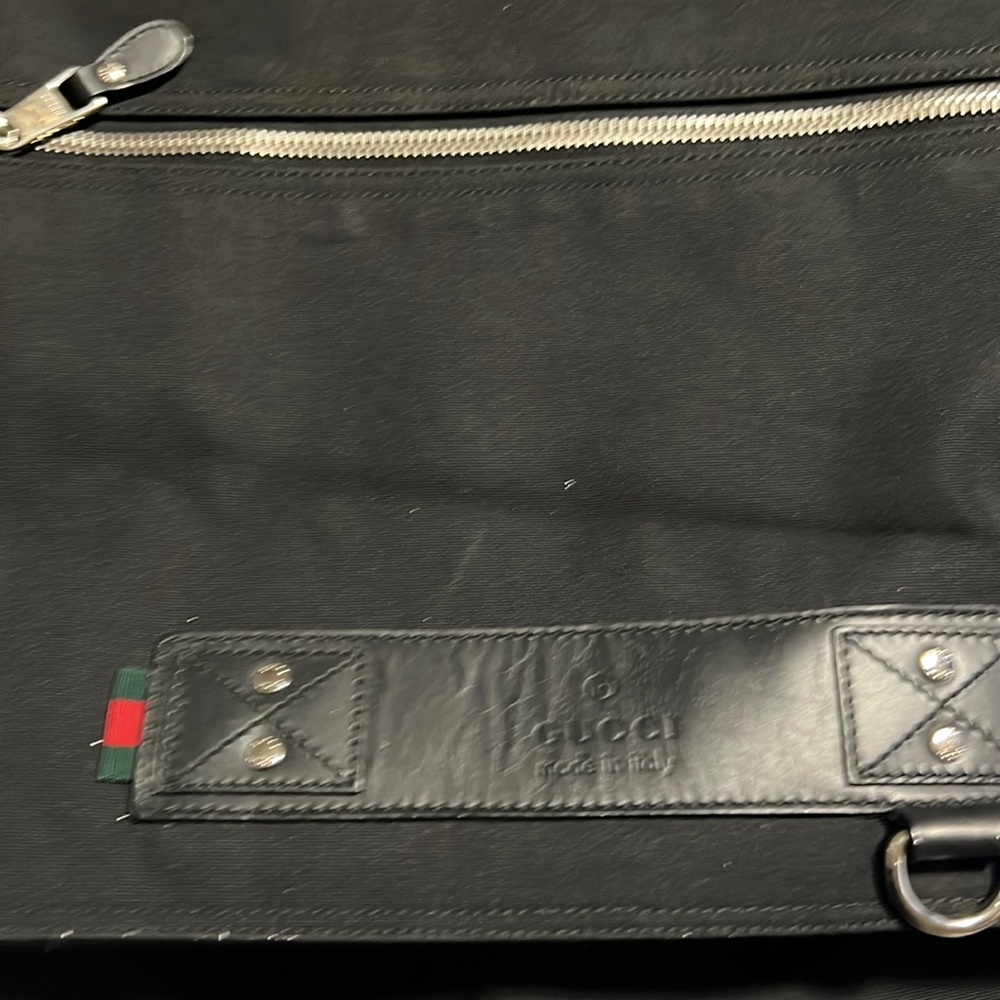 Gucci men’s cross body bag